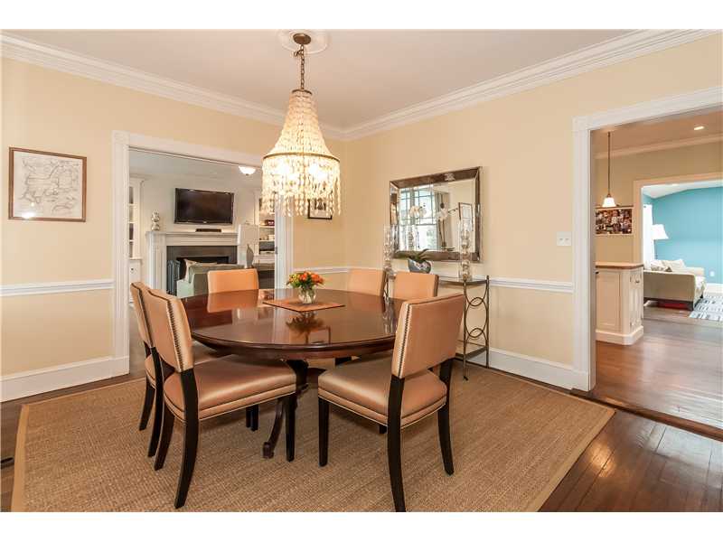 Lovely ceiling height, and we love a good square dining room!
