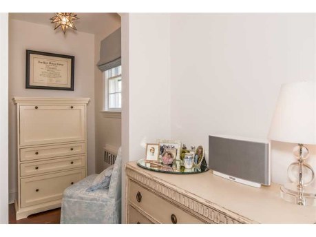 A special nook.. A special detail in the master. Makes a wonderful spot for a desk.