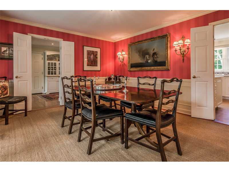 Even though no one seems to use a dining room anymore, it is SO NICE to have one.  Sitting down for a family meal at any holiday will be fabulous in this room.