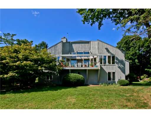 The new cottage at 27 Brush Island.