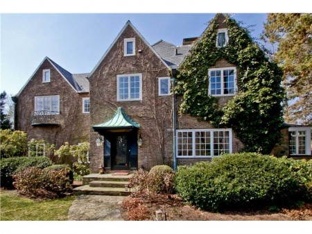 Built in 1919, this is a must see for anyone who is looking for a very special property in Darien. 