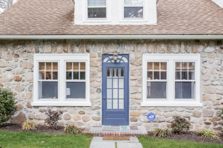 So charming. And a beautiful color for the front door. 123 Middlesex Road is the perfect cottage.